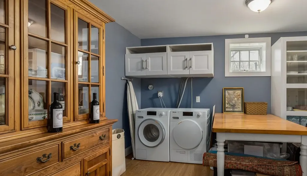 22 Colonial Lane New Castle NH 03854