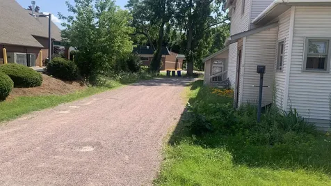 86 Pearl Street Essex VT 05452