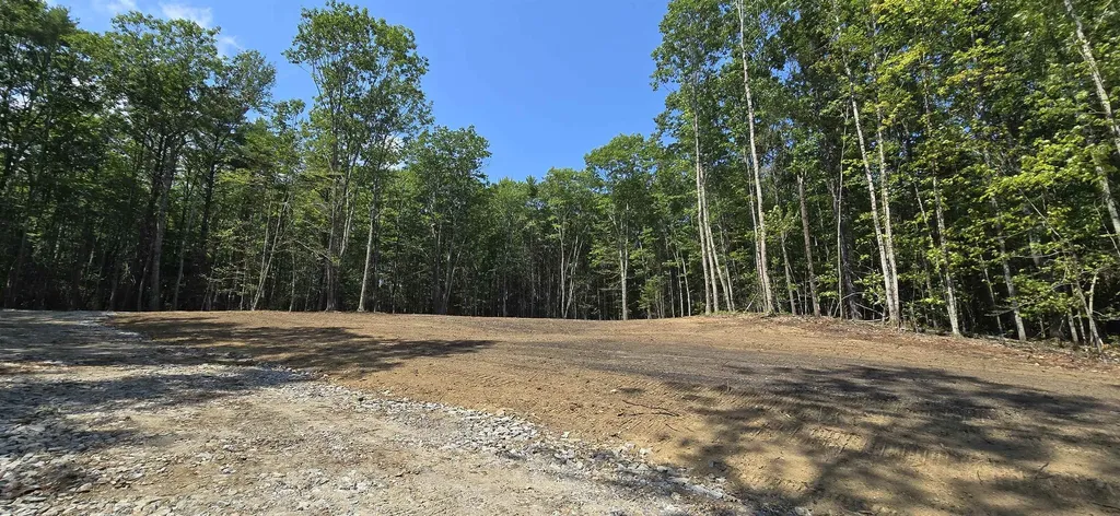 11c-2 Nh Route140 Alton NH 03809