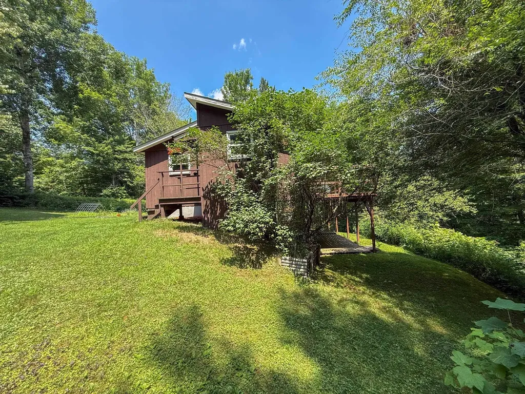 455 Fairground Road Corinth VT 05040