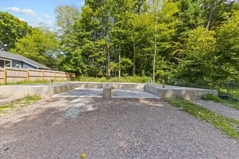 206 Dale Road Burlington VT 05401