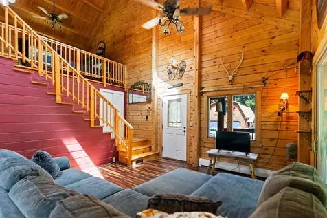 388 Perch Pond Road Holderness NH 03245