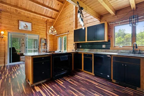 388 Perch Pond Road Holderness NH 03245