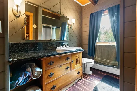 388 Perch Pond Road Holderness NH 03245