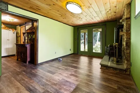 388 Perch Pond Road Holderness NH 03245