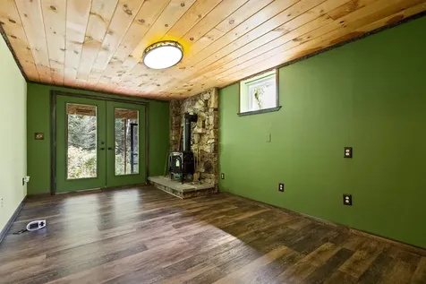 388 Perch Pond Road Holderness NH 03245