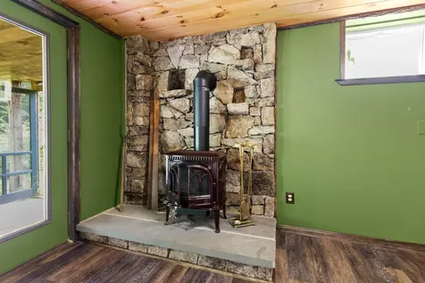 388 Perch Pond Road Holderness NH 03245