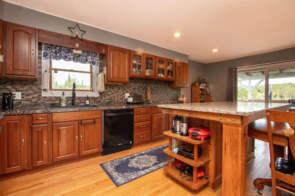 902 Vermont Route 16 Hardwick VT 05843