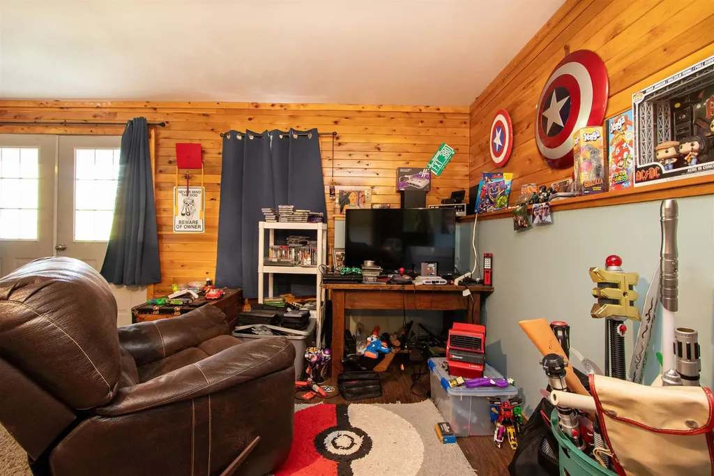 902 Vermont Route 16 Hardwick VT 05843