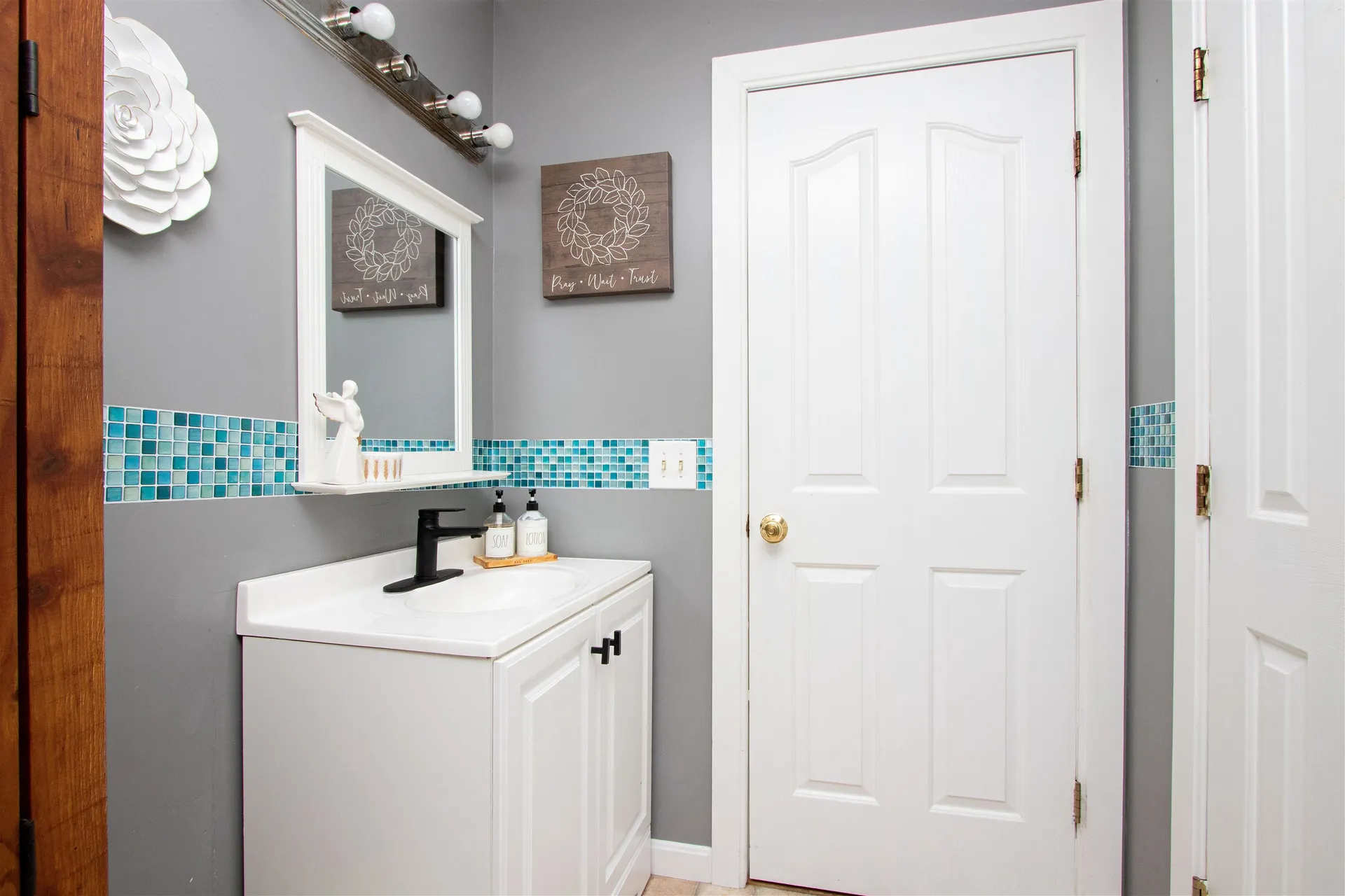 902 Vermont Route 16 Hardwick VT 05843