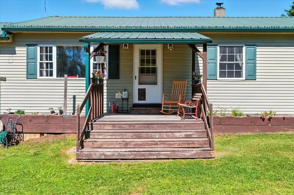 63 Cherrierville Road Fairfax VT 05454