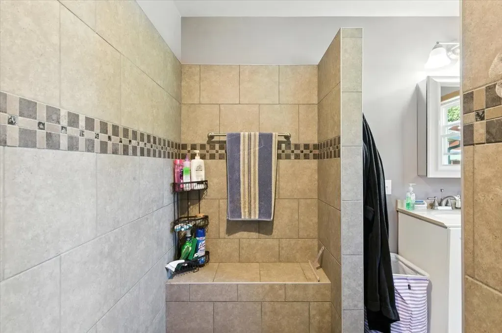 63 Cherrierville Road Fairfax VT 05454