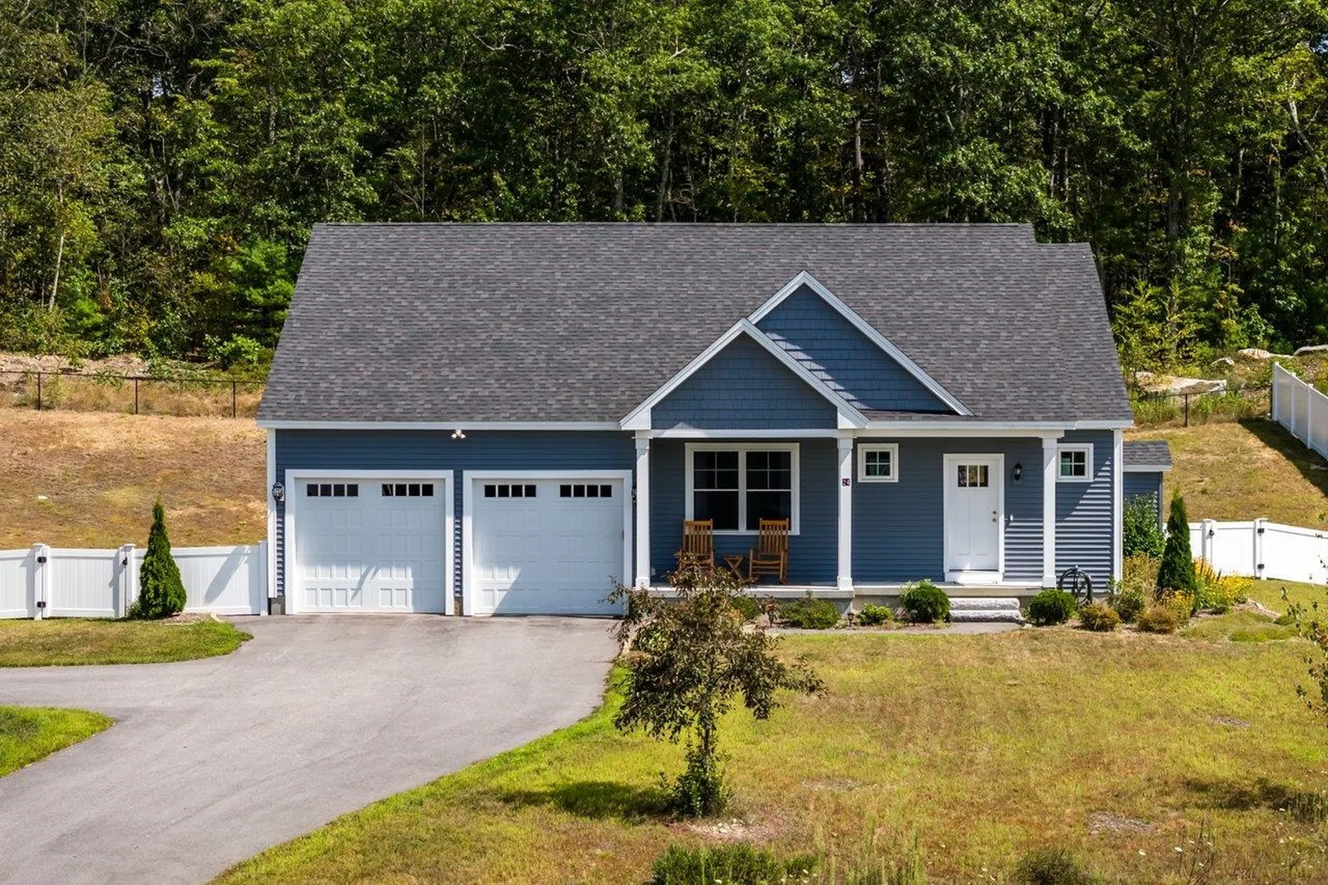 24 Kendall Lane Raymond NH 03077