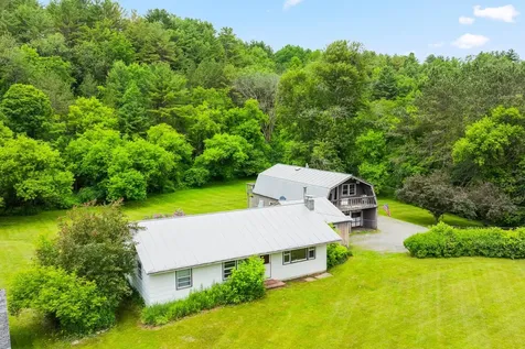 65 Academy Road Norwich VT 05055