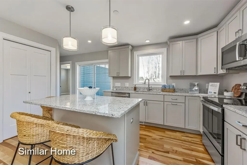 Unit 31 Summerwind Place Greenland NH 03840