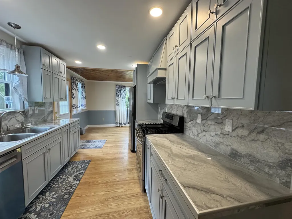63 Balch Farm Road Bennington NH 03442