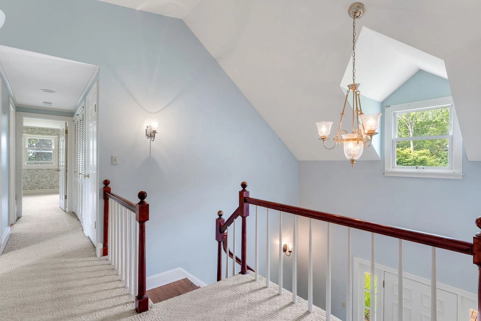 593 Red Barn Road Hartford VT 05001