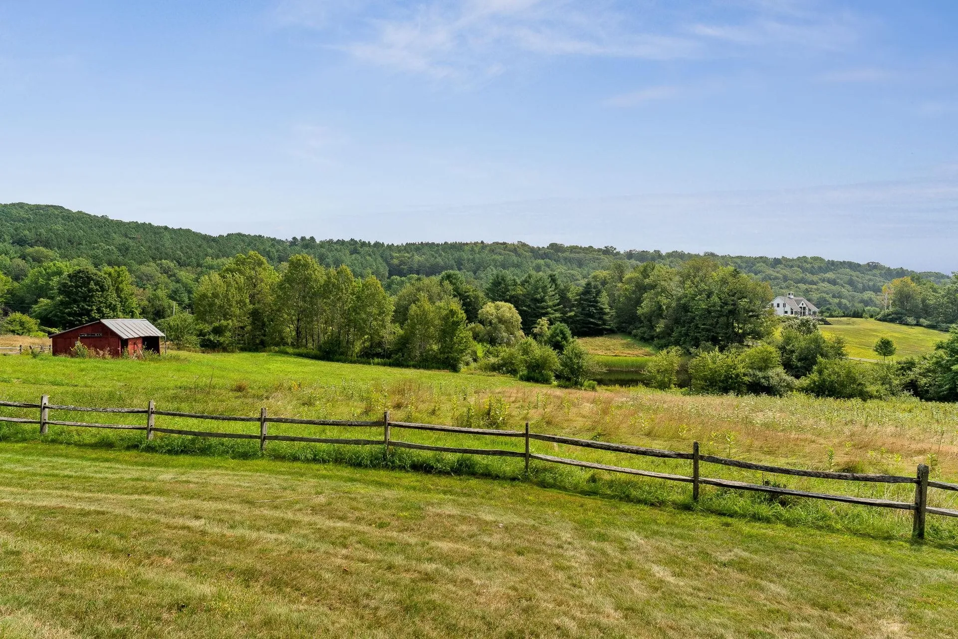 593 Red Barn Road Hartford VT 05001