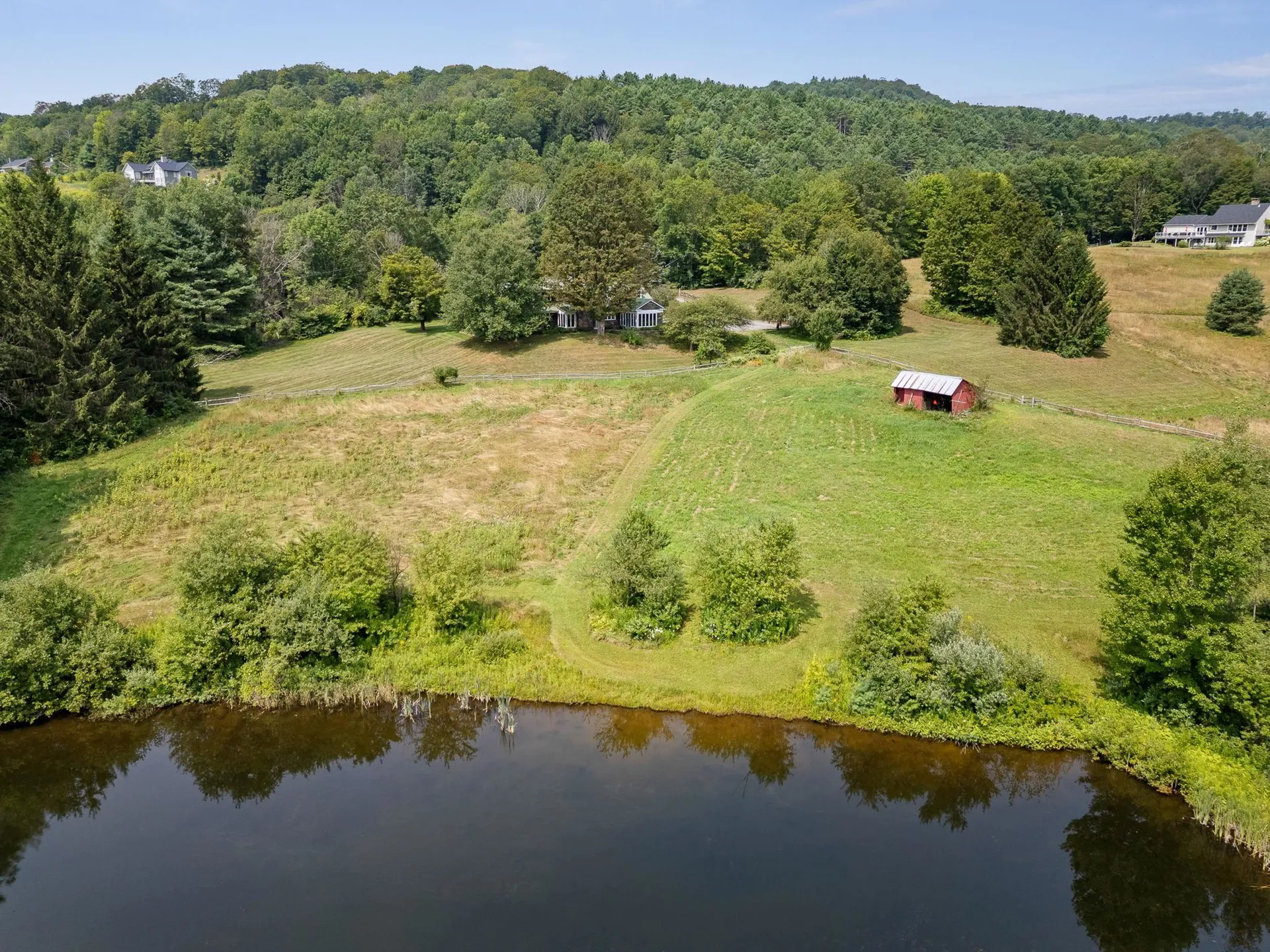 593 Red Barn Road Hartford VT 05001
