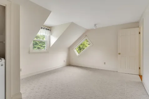 593 Red Barn Road Hartford VT 05001