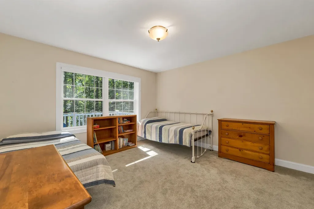 6 Dudley Road Wolfeboro NH 03894