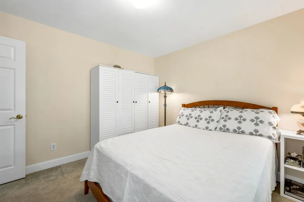 6 Dudley Road Wolfeboro NH 03894