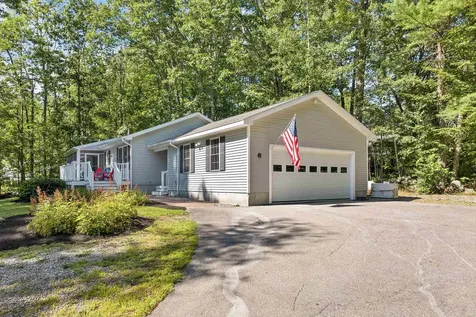 6 Dudley Road Wolfeboro NH 03894