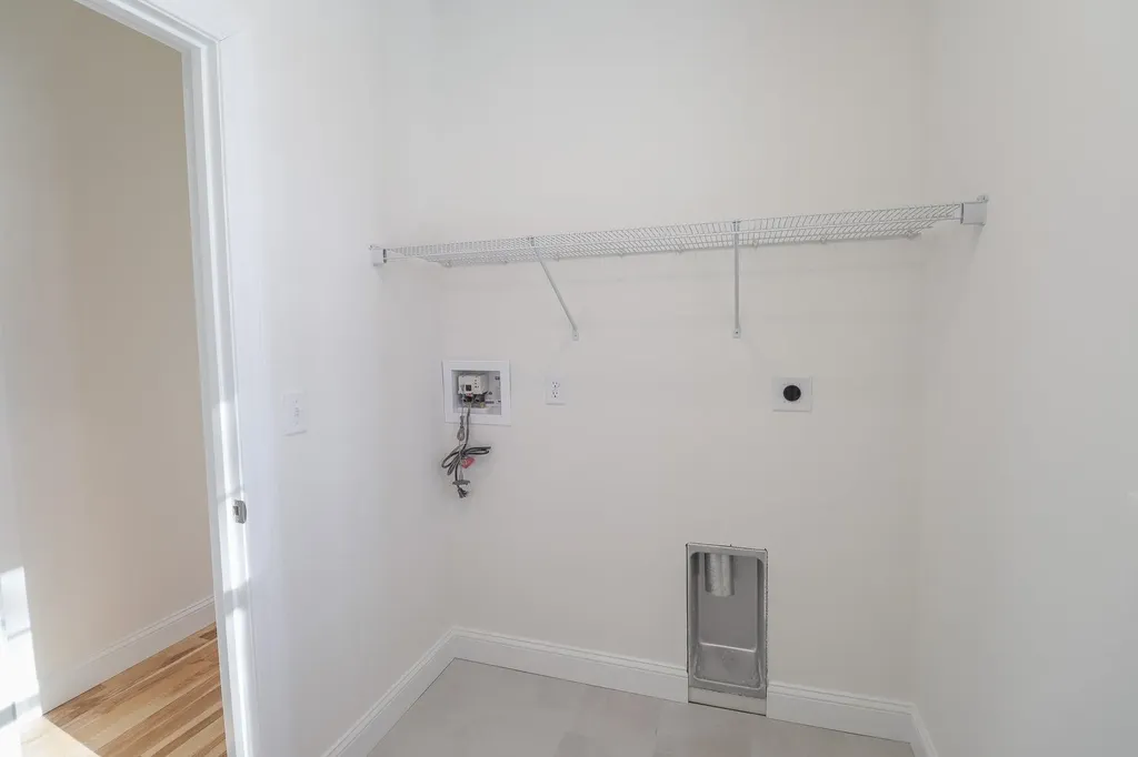 Unit 1 Summerwind Place Greenland NH 03840