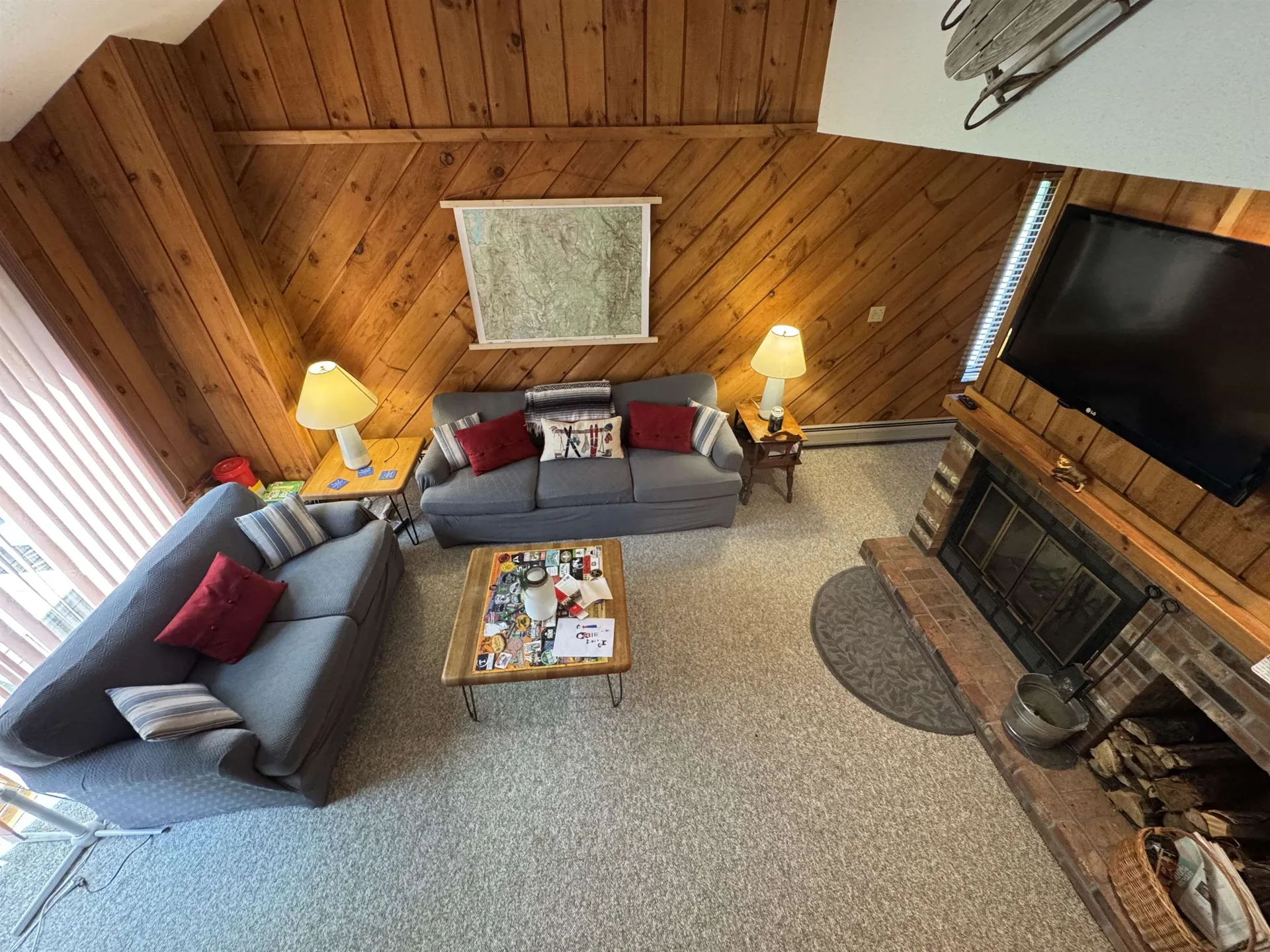 5F Polar Bear North Dover VT 05356