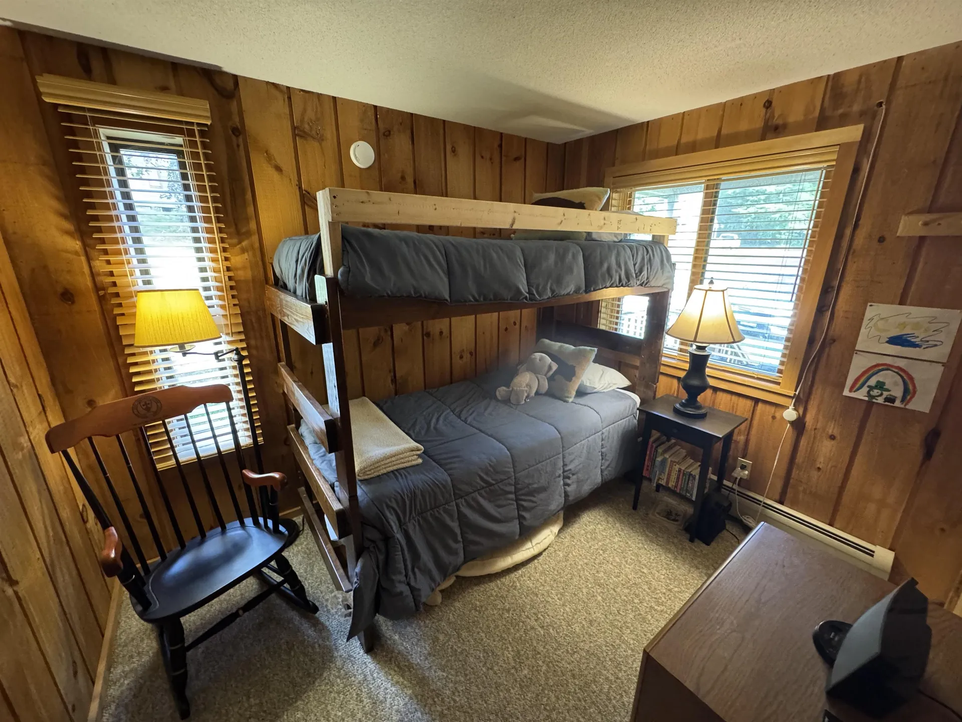 5F Polar Bear North Dover VT 05356