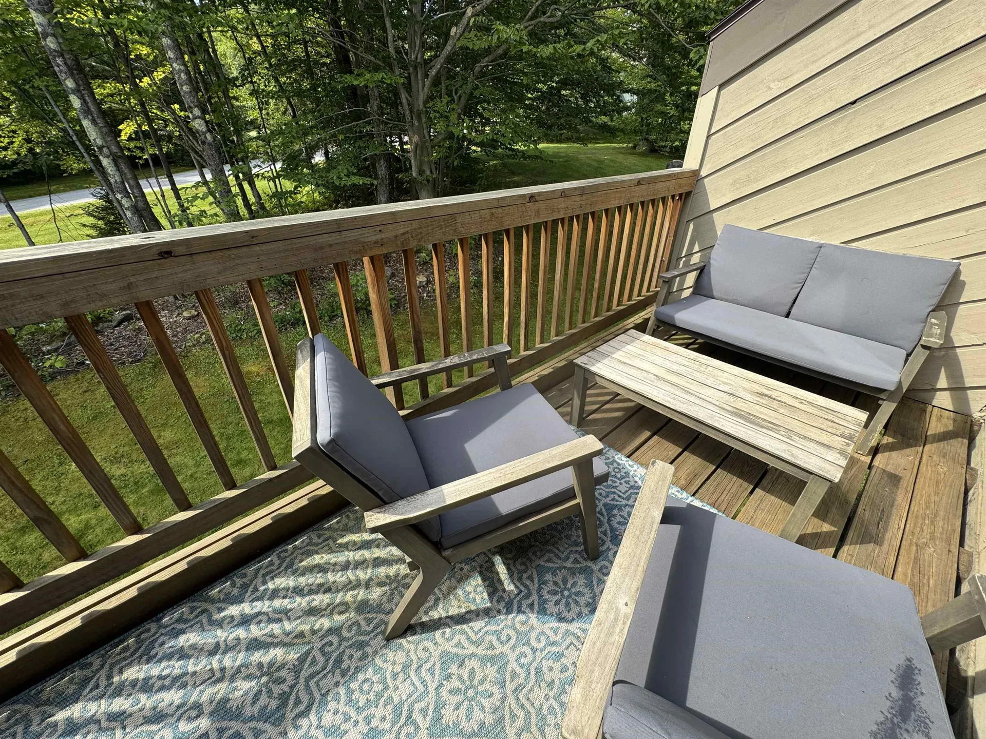 5F Polar Bear North Dover VT 05356