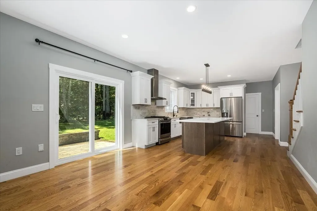 26 Coburn Avenue Nashua NH 03063