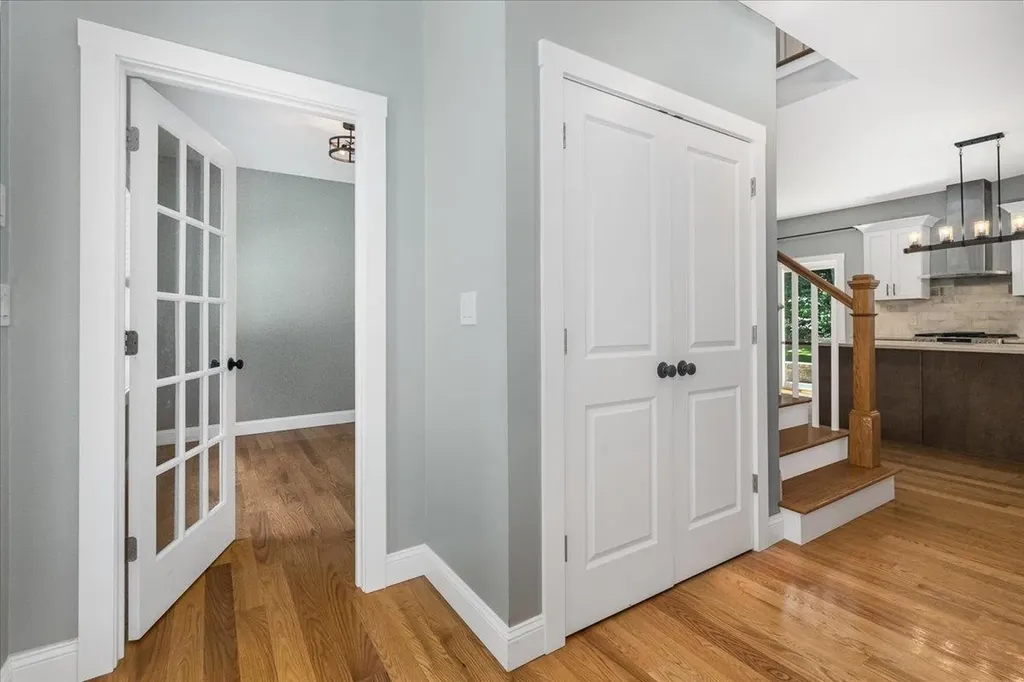 26 Coburn Avenue Nashua NH 03063