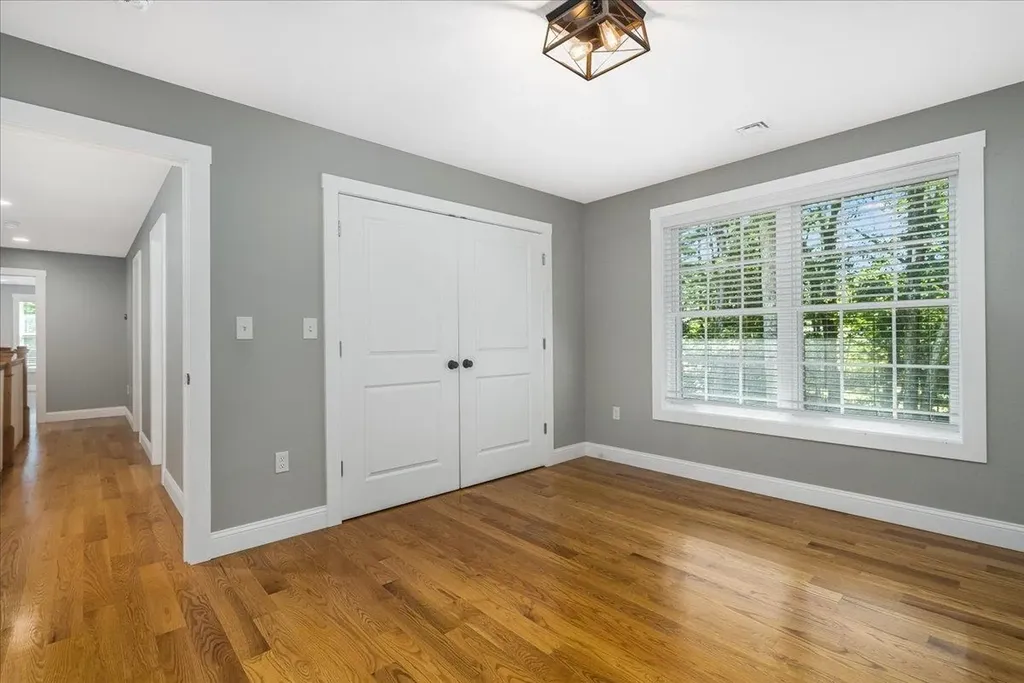 26 Coburn Avenue Nashua NH 03063