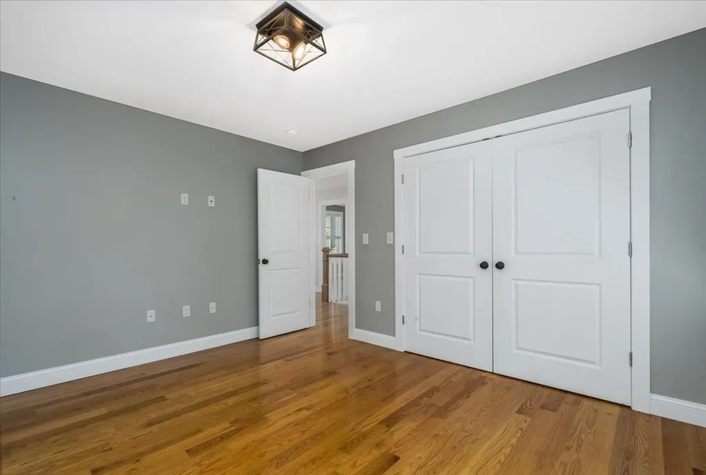 26 Coburn Avenue Nashua NH 03063