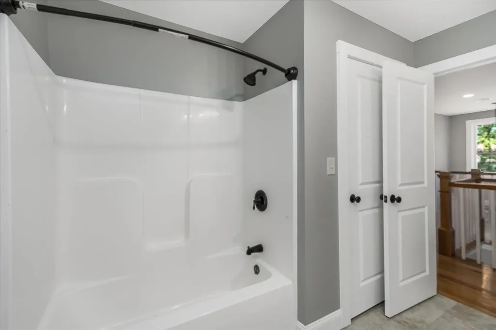 26 Coburn Avenue Nashua NH 03063