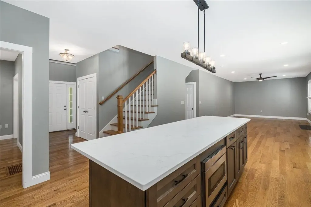 26 Coburn Avenue Nashua NH 03063