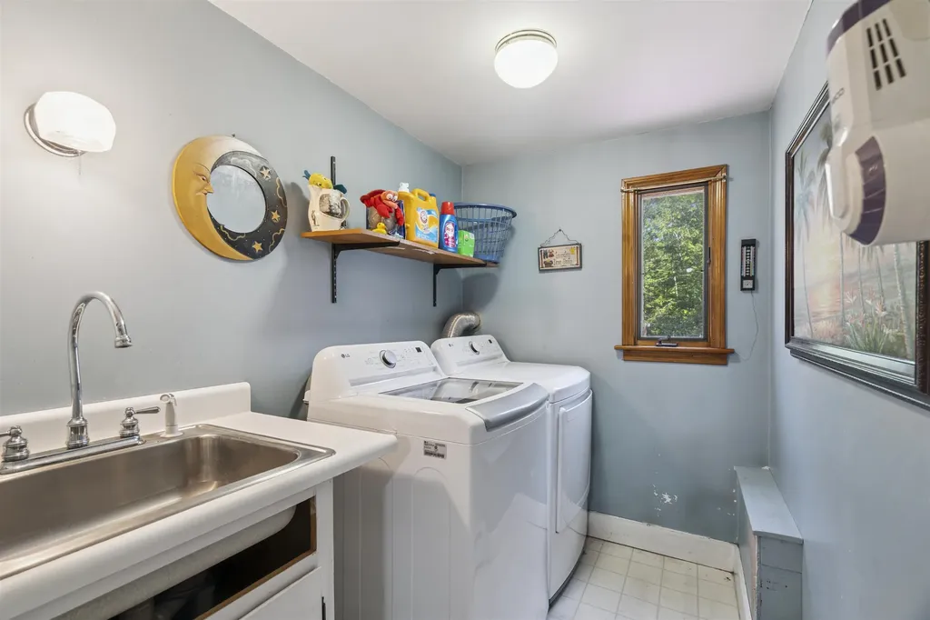 733 White Oaks Road Laconia NH 03246