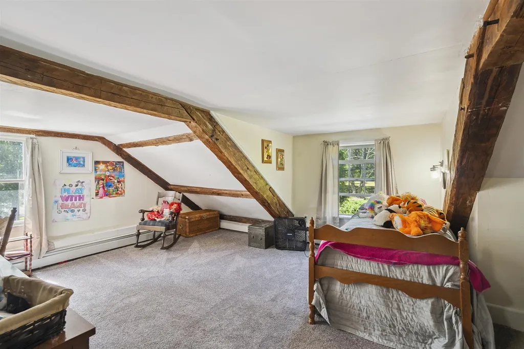 733 White Oaks Road Laconia NH 03246