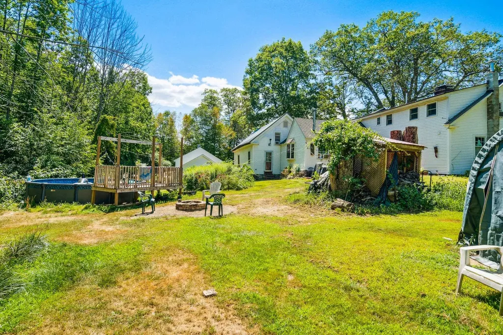 733 White Oaks Road Laconia NH 03246