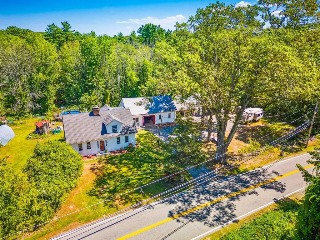 733 White Oaks Road Laconia NH 03246