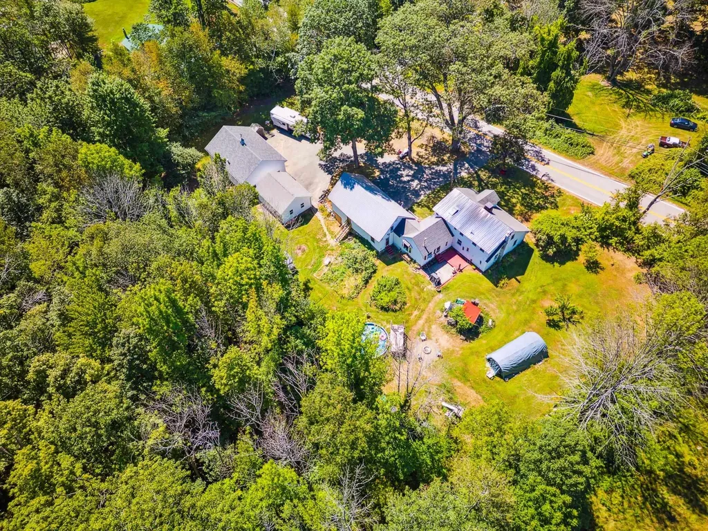 733 White Oaks Road Laconia NH 03246