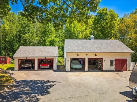 733 White Oaks Road Laconia NH 03246