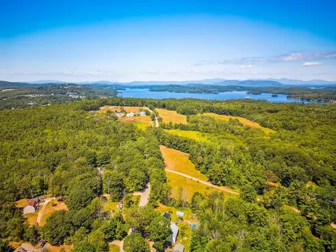 733 White Oaks Road Laconia NH 03246