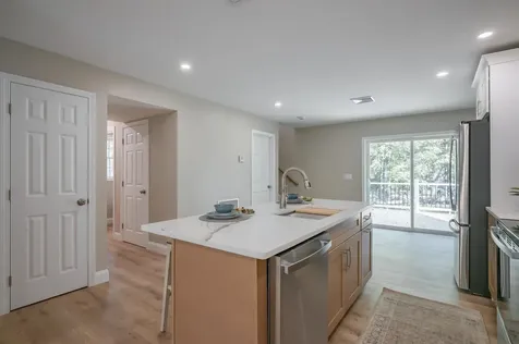 3.5 Mount Pleasant Street Derry NH 03038