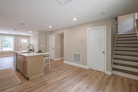 3.5 Mount Pleasant Street Derry NH 03038