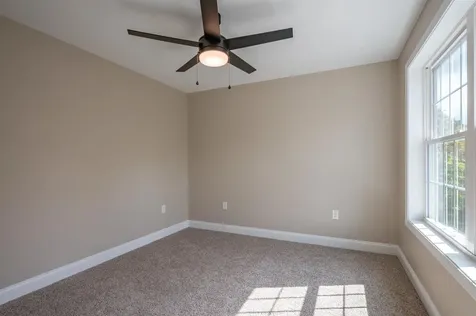 3.5 Mount Pleasant Street Derry NH 03038