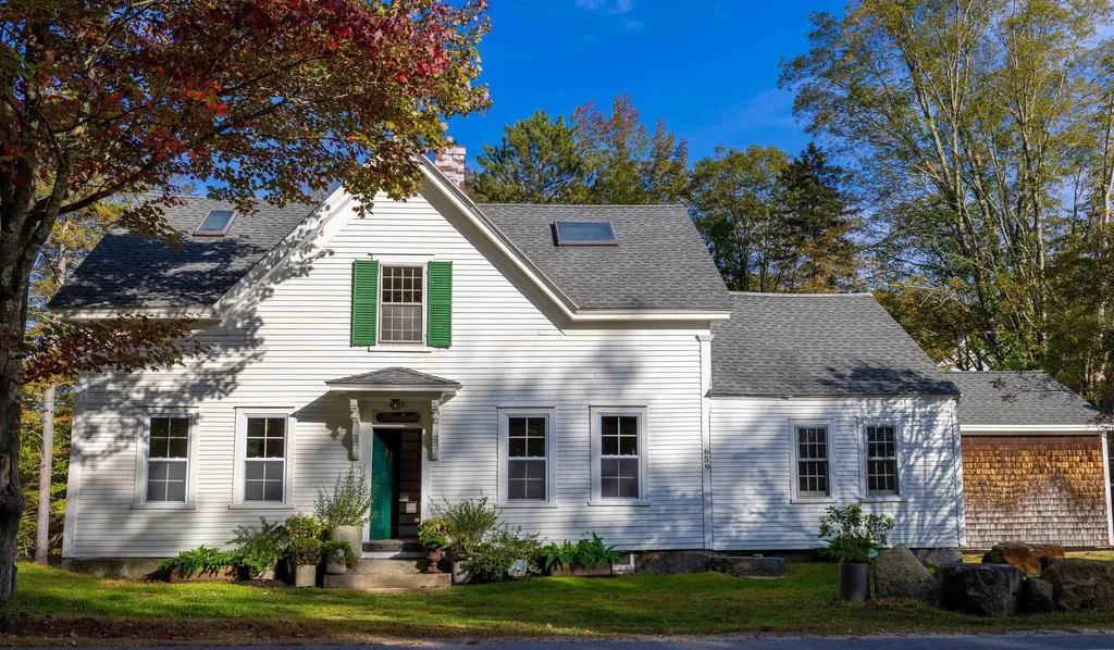 659 N Sandwich Road Sandwich NH 03227