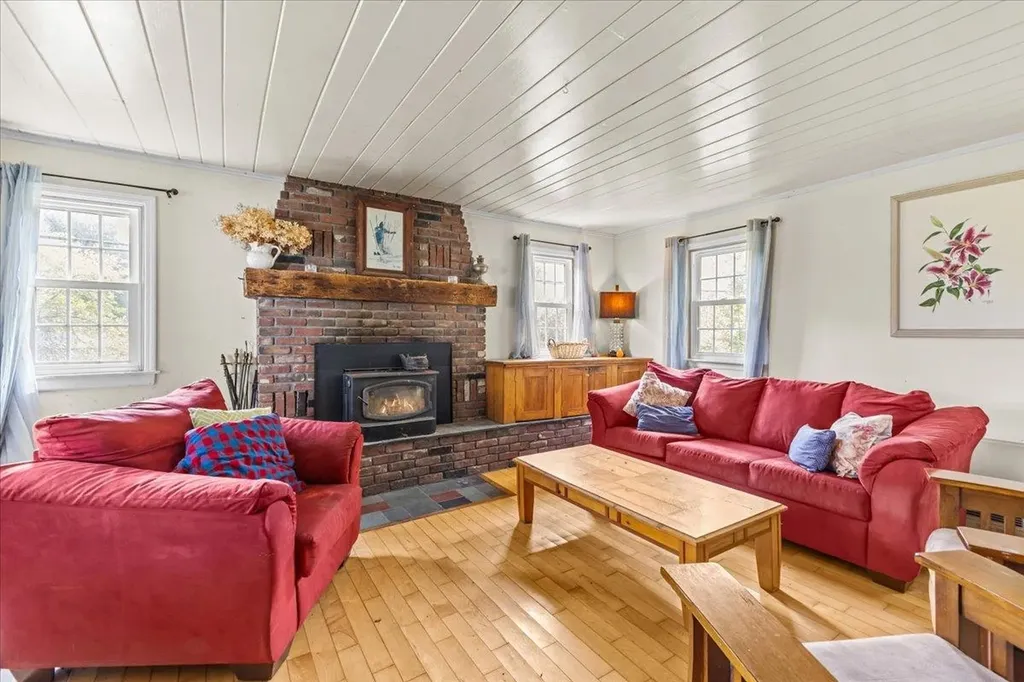 2187 Cole Hill Road Morristown VT 05661