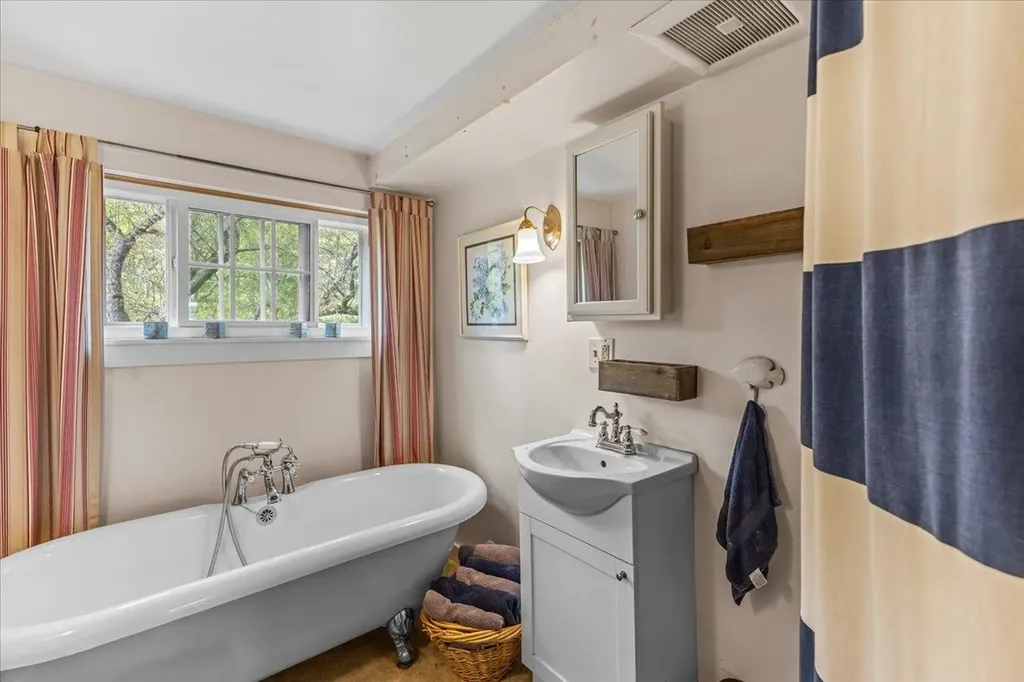 2187 Cole Hill Road Morristown VT 05661